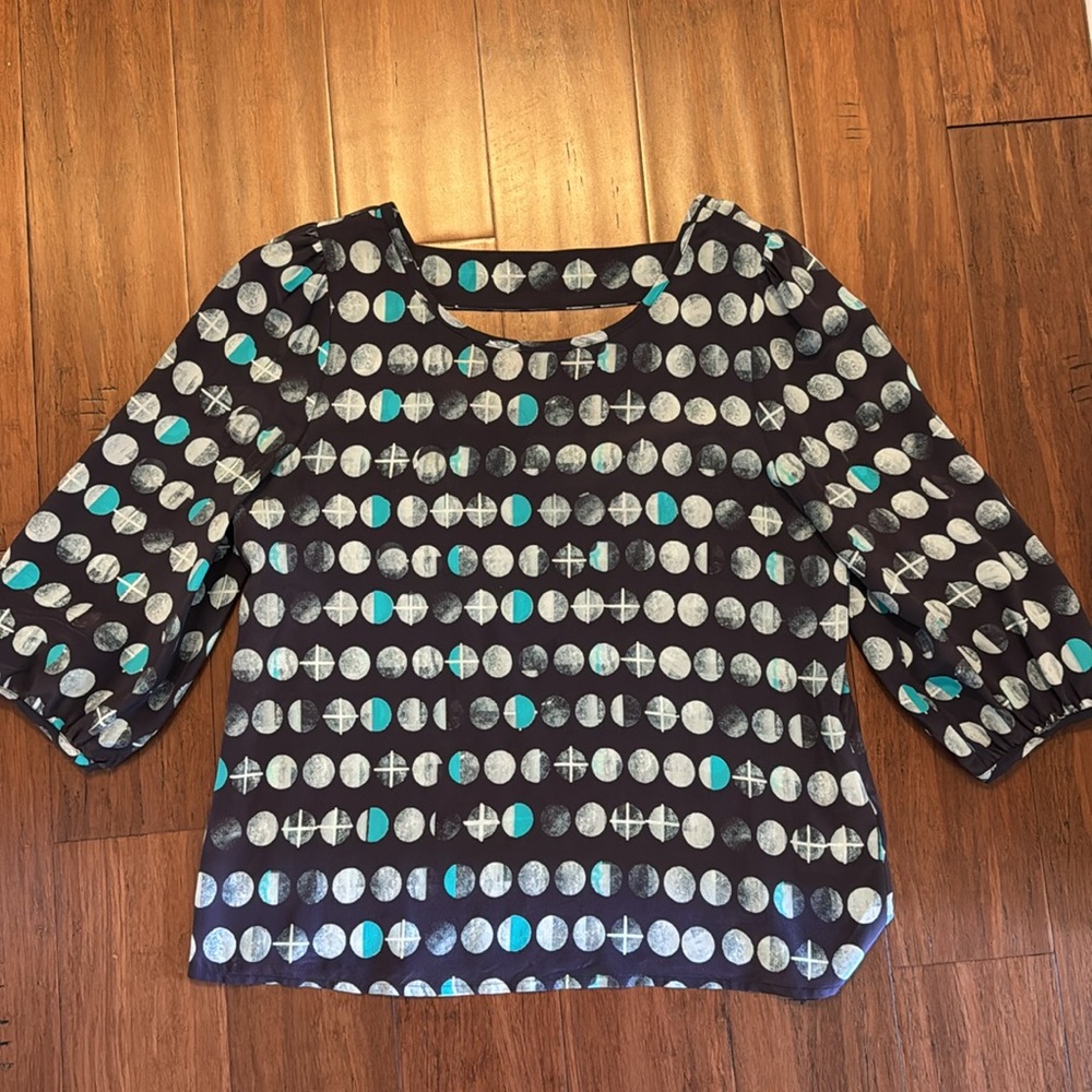 Chic Blue And Teal Patterned Blouse - image 3